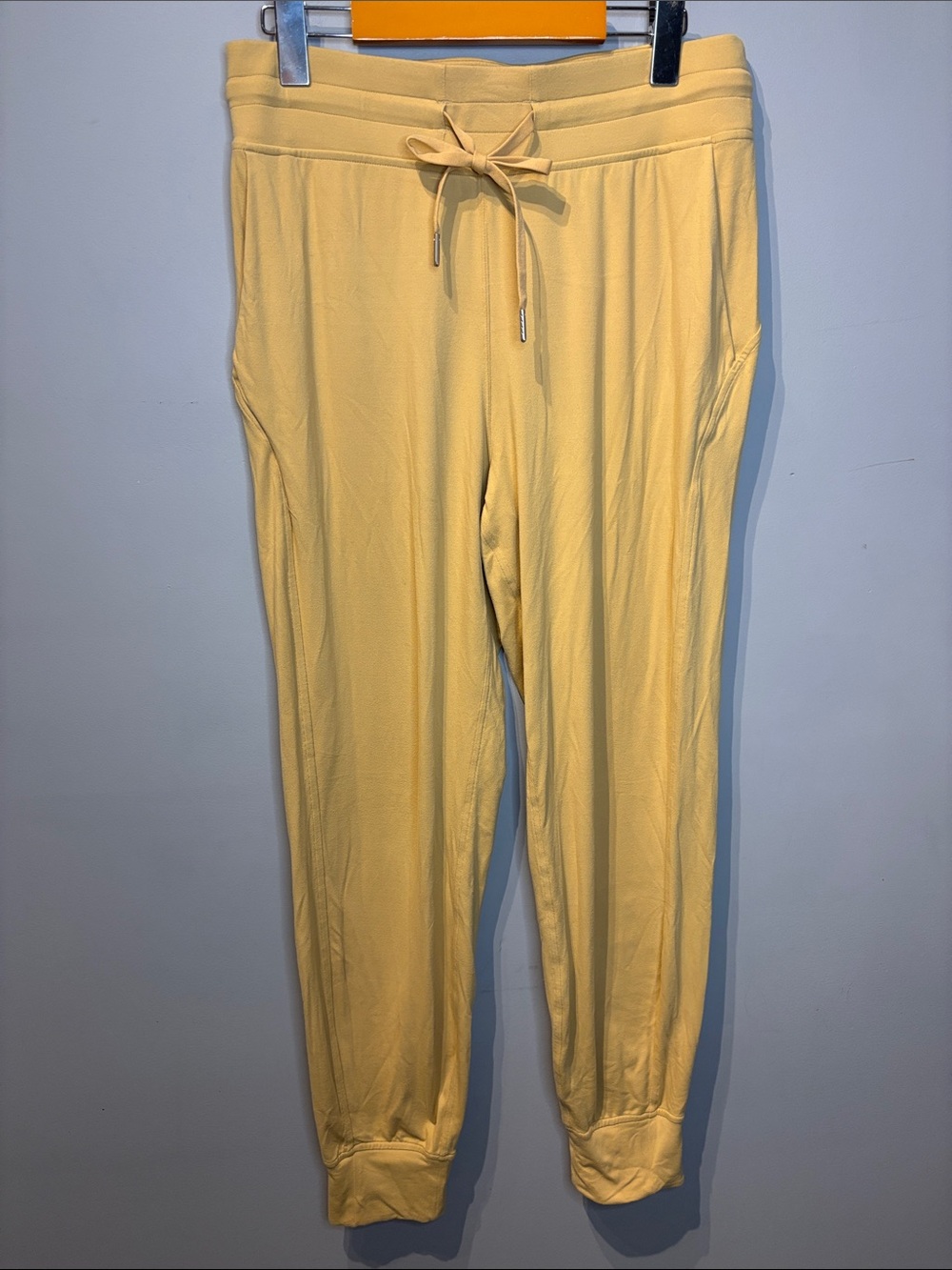 Lululemon Ready to Rulu High-Rise Jogger in Pecan Tan - Picture 4 of 10